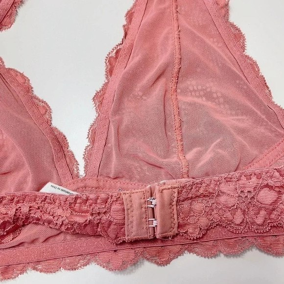 FREE PEOPLE  INTIMATELY LACE HALTER BRALETTE - Picture 9 of 9